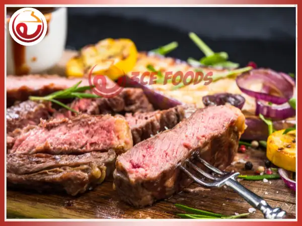 Món bít tết lõi vai bò medium rare